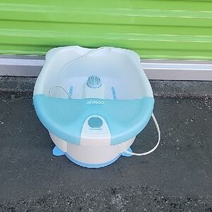 Conair Blue and White Foot Spa